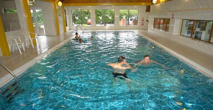 Lakeside Continental Hotel Camberley Ngoại thất bức ảnh